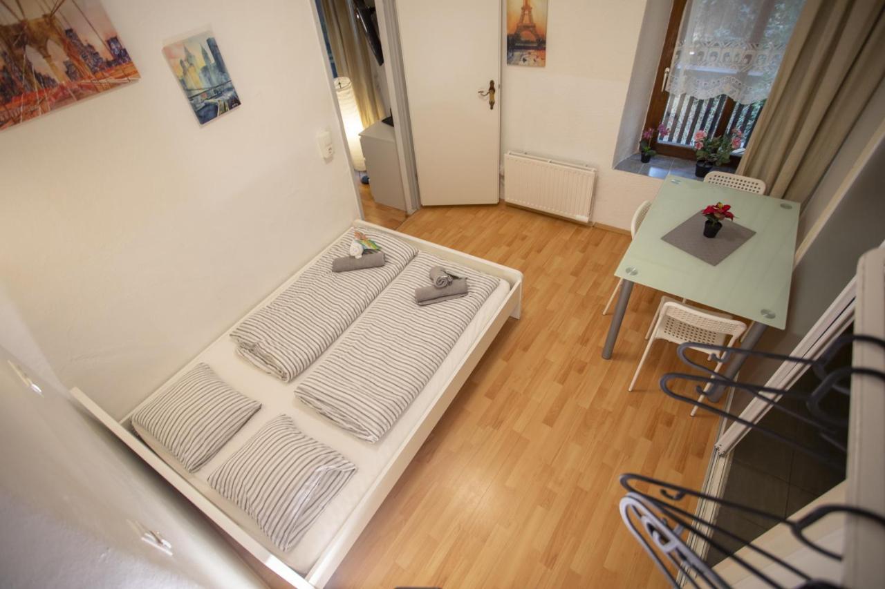 Nice Old Town Apartment Hall in Tirol Bagian luar foto